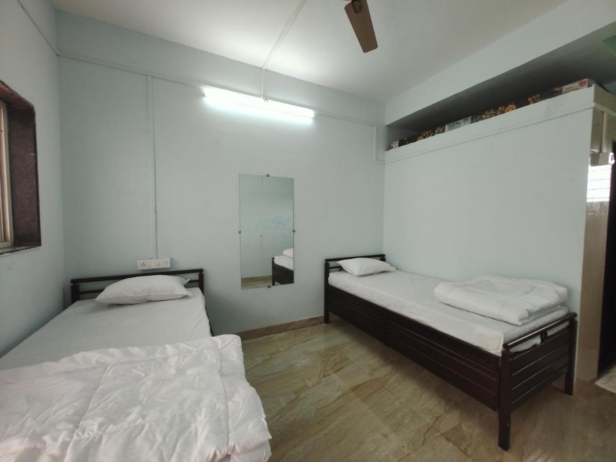 Fulgulab Lawns And Home Stay Junnar Buitenkant foto